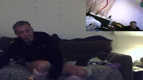 Snapshot of lovely_me165244 chatting on 12-16-25, 03:22 mooie man online show from 12-16-25, 03:22