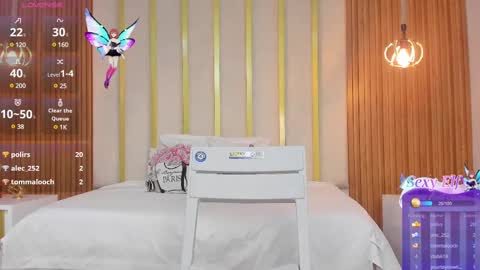 Snapshot of lovely_mifl chatting on 02-26-25, 05:42 Marla Rico online show from 02-26-25, 05:42