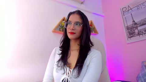 Snapshot of lovely_oliviaa chatting on 06-02-26, 06:54 Olivia online show from 06-02-26, 06:54