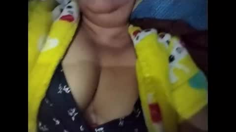 Snapshot of lovely_orchid chatting on 03-15-26, 11:00 lovely_orchid online show from 03-15-26, 11:00
