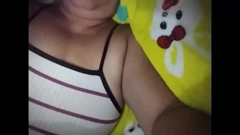 Snapshot of lovely_orchid chatting on 04-12-26, 02:33 lovely_orchid online show from 04-12-26, 02:33