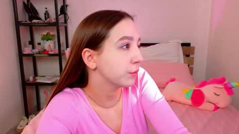 Lolly online show from 09-18-25, 01:40