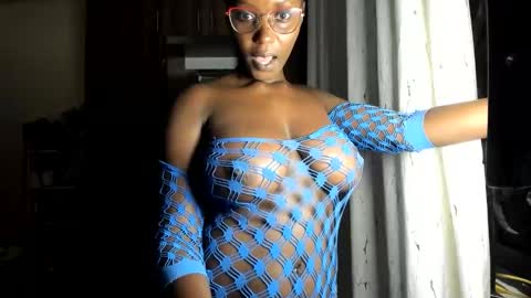 Snapshot of lovely_princes1 chatting on 05-17-26, 06:26 I am witty online show from 05-17-26, 06:26