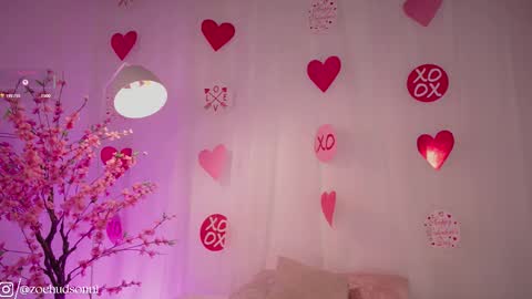 Snapshot of lovely_queens chatting on 02-03-26, 10:48 online show from 02-03-26, 10:48