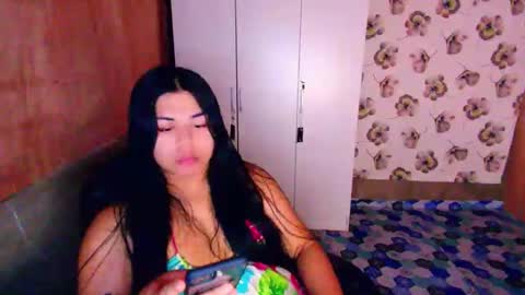 Snapshot of lovely_ricaxxx chatting on 10-22-25, 06:07 lovely_ricaxxx online show from 10-22-25, 06:07