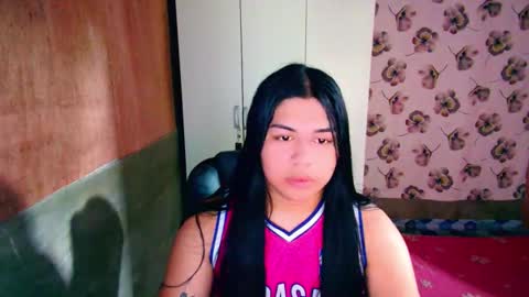 Snapshot of lovely_ricaxxx chatting on 10-29-25, 04:59 lovely_ricaxxx online show from 10-29-25, 04:59