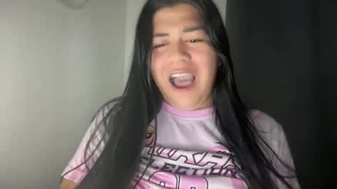 Snapshot of lovely_ricaxxx chatting on 11-14-25, 04:44 lovely_ricaxxx online show from 11-14-25, 04:44