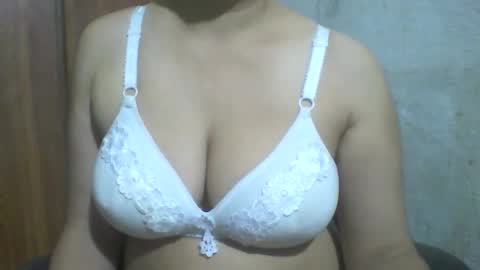 katrina follow me guys online show from 10-25-25, 08:03