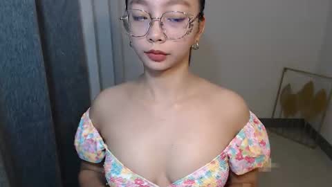 Snapshot of lovely_sweetiex chatting on 11-15-25, 02:09 call me Ann online show from 11-15-25, 02:09