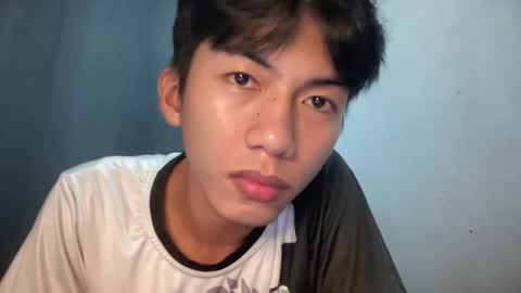 Snapshot of lovelyboy_jm chatting on 05-21-26, 02:35 lovelyboy_jm online show from 05-21-26, 02:35