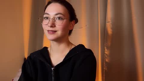 Solfiro online show from 11-18-25, 07:18