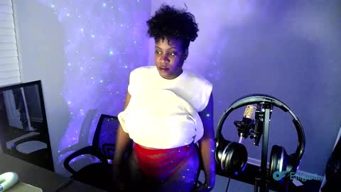 Lovely Enigma online show from 02-23-26, 02:42