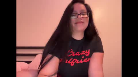 Snapshot of lovelykatiebabe chatting on 11-15-25, 02:42 lovelykatiebabe online show from 11-15-25, 02:42