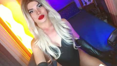 lovelymiss_shyna11 online show from 02-22-26, 09:52