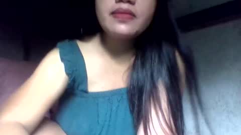 lovelymocha27s online show from 11-18-25, 05:12