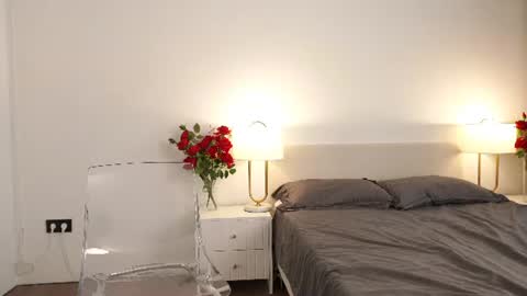 Snapshot of lovelynightt chatting on 07-20-26, 10:39 kim online show from 07-20-26, 10:39