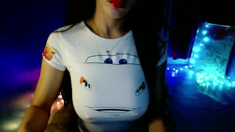 lovelypetite143 online show from 04-10-26, 08:30