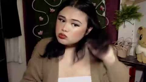 Snapshot of lovelypinaychubsx chatting on 10-26-25, 06:36 lovely online show from 10-26-25, 06:36