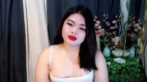 Snapshot of lovelyrhean chatting on 11-09-25, 02:10 Rhean online show from 11-09-25, 02:10