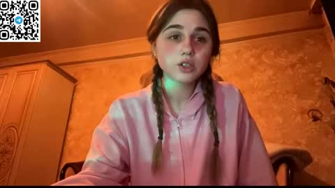 ELA online show from 04-12-26, 06:35