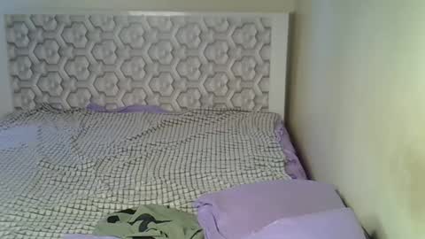 lovelytin online show from 02-04-26, 09:59