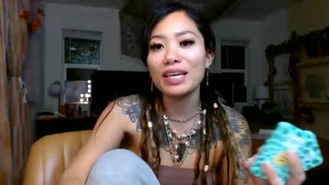 Snapshot of lovelyxmacii chatting on 11-18-25, 01:55 lovelyxmacii online show from 11-18-25, 01:55