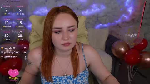 Snapshot of lovelyybell chatting on 02-12-25, 12:05 B E L L online show from 02-12-25, 12:05