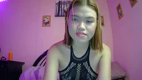 lovemae352295 online show from 02-20-25, 05:55
