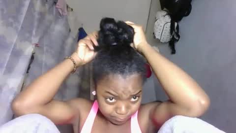 lovemarie08 online show from 04-15-26, 11:17