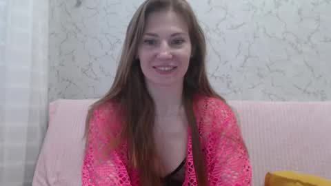 Snapshot of lovepeanutgirl chatting on 01-27-25, 12:16 Mary Love online show from 01-27-25, 12:16