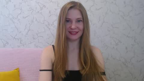 Snapshot of lovepeanutgirl chatting on 02-16-25, 12:54 Mary Love online show from 02-16-25, 12:54