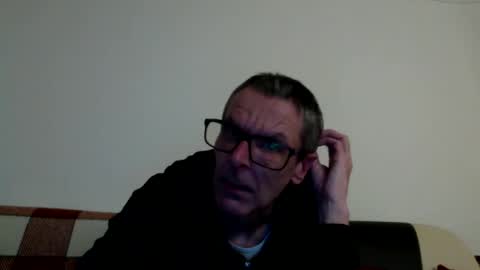 lovepvcearly50s online show from 12-21-25, 06:04