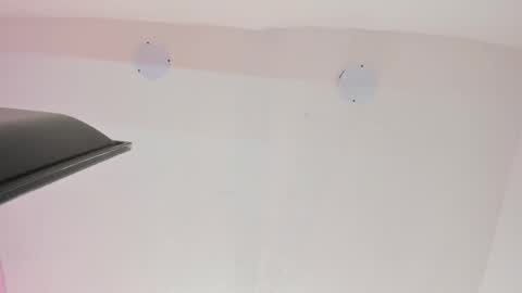 L O V E  online show from 10-31-25, 11:44