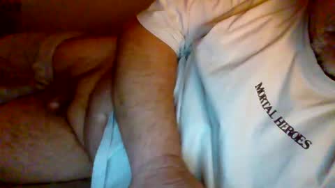 Snapshot of lover010983 chatting on 01-09-26, 06:38 lover010983 online show from 01-09-26, 06:38