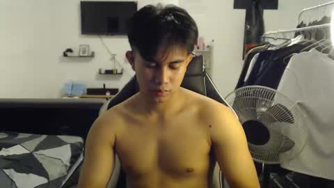 loverboyph04 online show from 10-13-25, 07:41