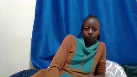 lovergal222 online show from 12-22-25, 05:21