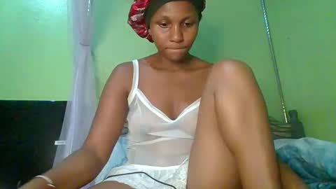 Snapshot of lovergal257 chatting on 02-12-26, 04:46 lovergal257 online show from 02-12-26, 04:46