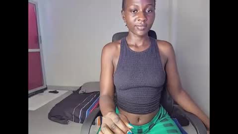 Kate online show from 01-19-25, 12:17