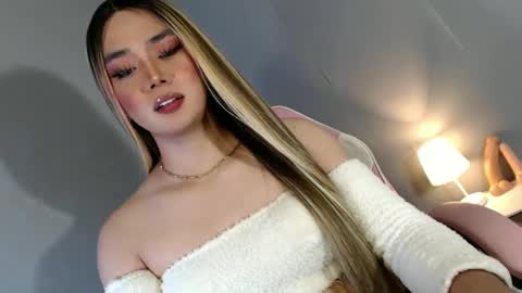 lovers moon22 online show from 12-16-24, 09:52