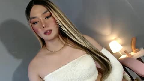 lovers moon22 online show from 01-20-25, 03:48