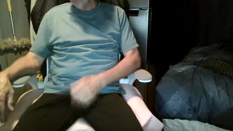 just here to have fun and cum online show from 10-09-25, 10:46