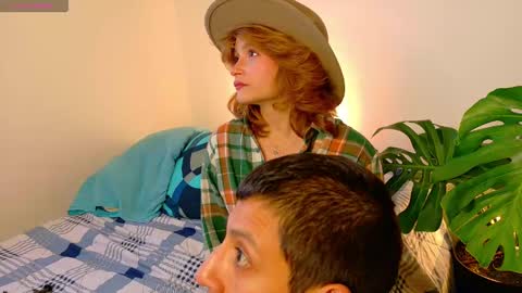 Snapshot of loveskingdom chatting on 10-31-25, 10:33 LovesKingdom online show from 10-31-25, 10:33