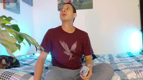 LovesKingdom online show from 11-21-25, 11:47