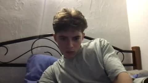 Snapshot of lovet1me chatting on 03-12-25, 08:52 luv online show from 03-12-25, 08:52