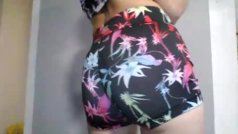 lovetocum69699 online show from 10-08-25, 05:10