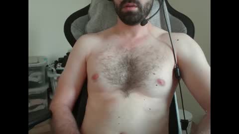 lovetojiz933 online show from 01-04-25, 01:42