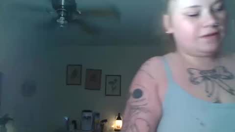 lovetubes101 online show from 10-11-25, 12:32
