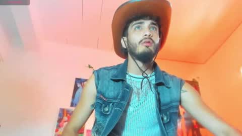 lovexjuxn77 online show from 01-12-26, 07:19