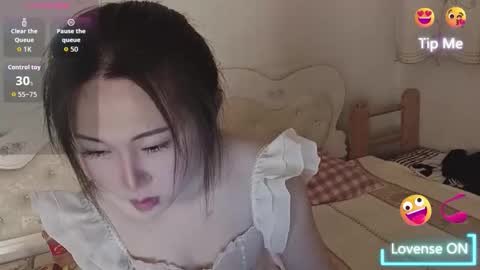 Lisa online show from 02-01-26, 01:31