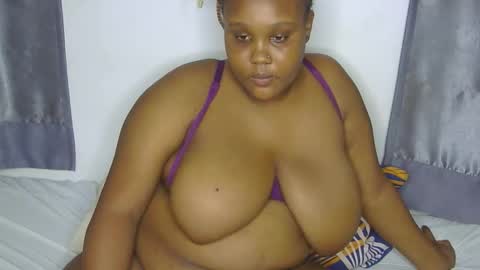 Snapshot of loveytiana chatting on 03-07-26, 06:38 loveytiana online show from 03-07-26, 06:38